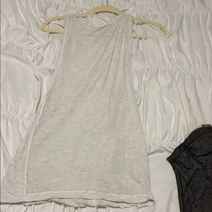 Lululemon workout top